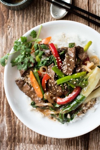 Easy-Classic-Chinese-Beef-Stir-Fry_1-680x1018